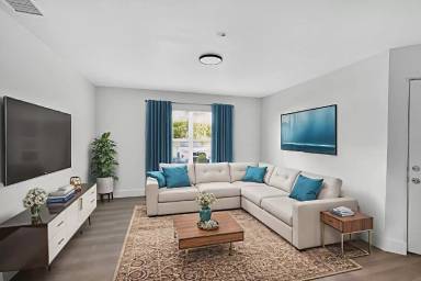 Main picture of The Cascades at Clear Lake Apartments