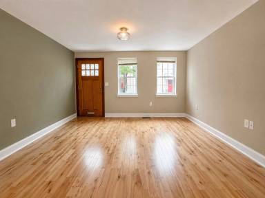 Main picture of 1629 S Jessup St