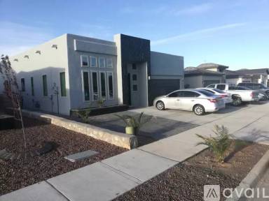 Main picture of 12628 Azulito St