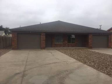 Main picture of 1805 7th Ave