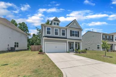 Main picture of 1020 Sumter Pointe Way