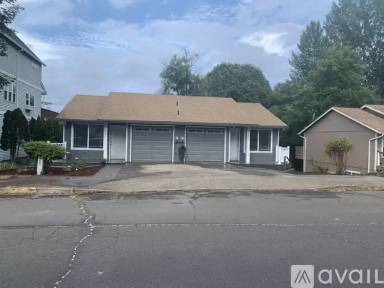 Main picture of 9289 SW Hill St