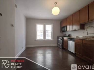 Main picture of 5029 N Harding Ave
