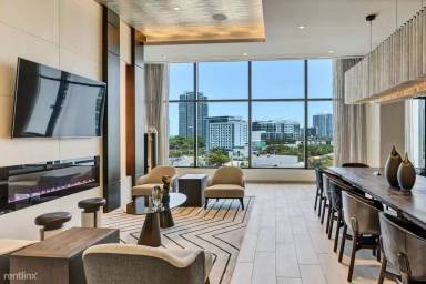 Main picture of 1200 SW 2nd Ave