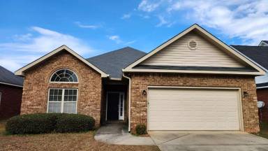 Main picture of 611 Post Oak Way