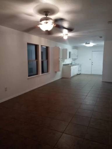 Main picture of 428 Burnett Ave