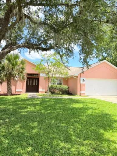 Main picture of 20 Palm Ln