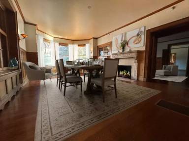 Main picture of 6111 5th Ave