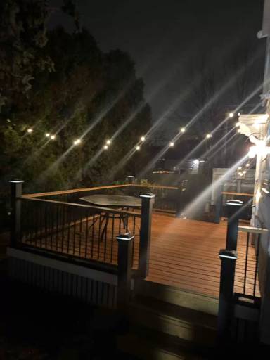Main picture of 395 Essex St
