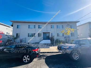 Main picture of 2207 Bonar St