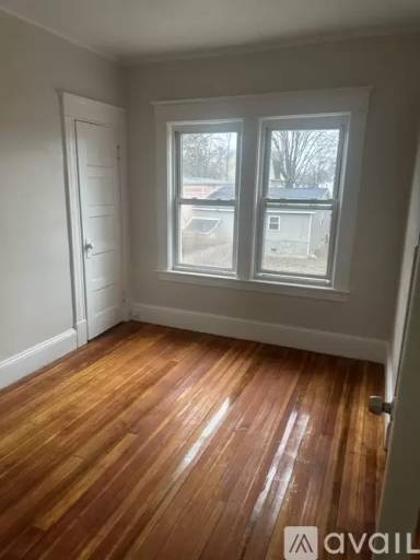Main picture of 110 Pasadena St