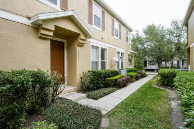 Main picture of 10735 Yellow Tiger Lily Dr