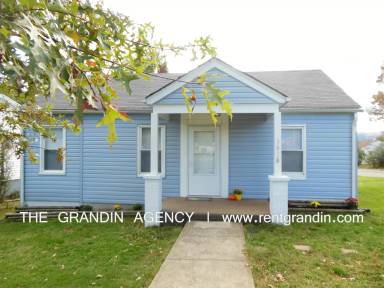 Main picture of 3938 Maine Ave NW