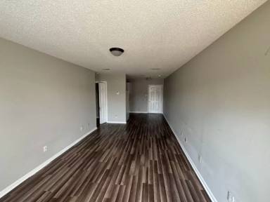 Main picture of 6400 Ezras Ct