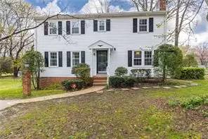 Main picture of 2401 Fon du Lac Rd