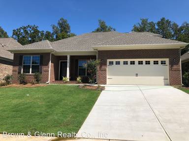 Main picture of 712 Cherry Hills Pl