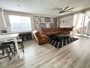 Main picture of 19455 Rotterdam St
