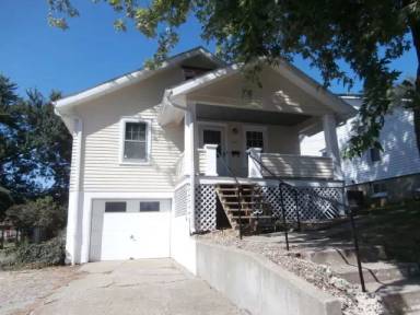 Main picture of 2710 Hubbard St