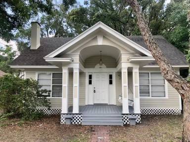 Main picture of 910 25th St