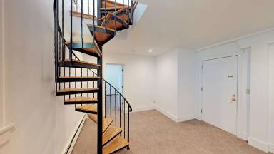Main picture of 2309 Irving Ave S