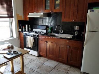 Main picture of 2459 32nd St