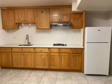 Main picture of 1019 Russia Ave