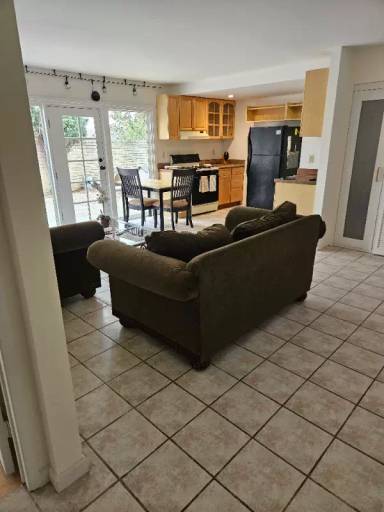 Main picture of 1349 Sussex Way