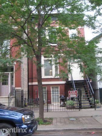 Main picture of 1950 N Bissell St