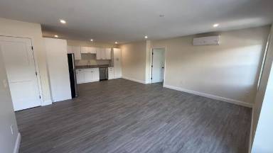 Main picture of 725 Central Ave