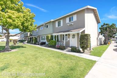 Main picture of 9525 Kensington Dr