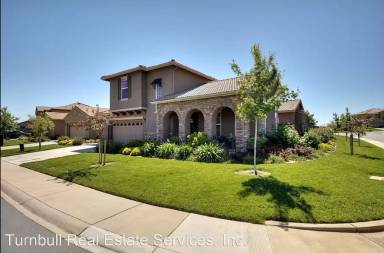 Main picture of 1034 Penniman Dr