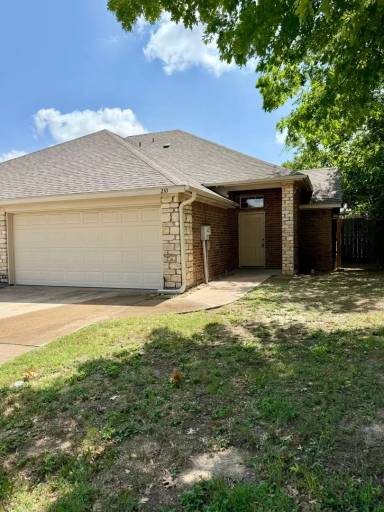 Main picture of 206 Rentz Place Cir