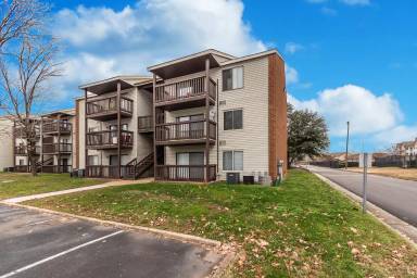 Main picture of 15 Wells Ct