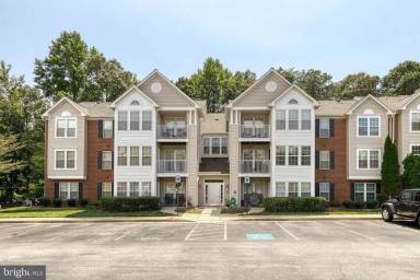Main picture of 8704 Natures Trail Ct