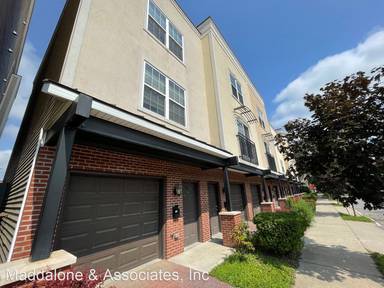 Main picture of 1003 Barrett St