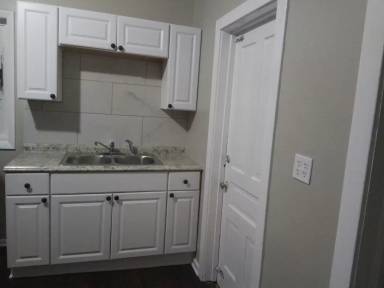 Main picture of 817 S 36th St