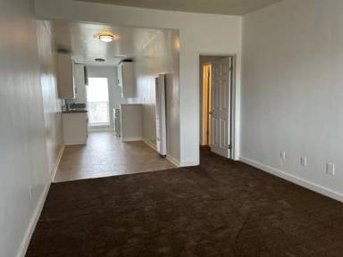 Main picture of 11134 S New Hampshire Ave