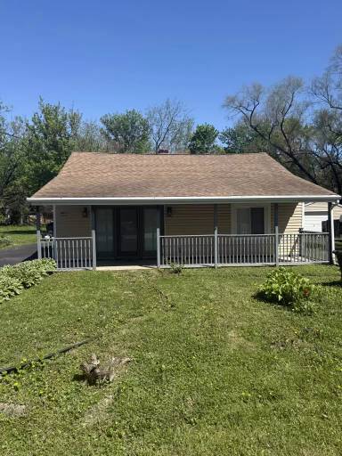 Main picture of 16143 Clifton
