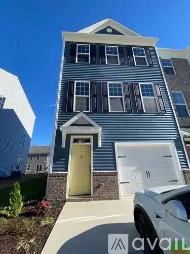 Main picture of 11245 Magill Terrace Dr