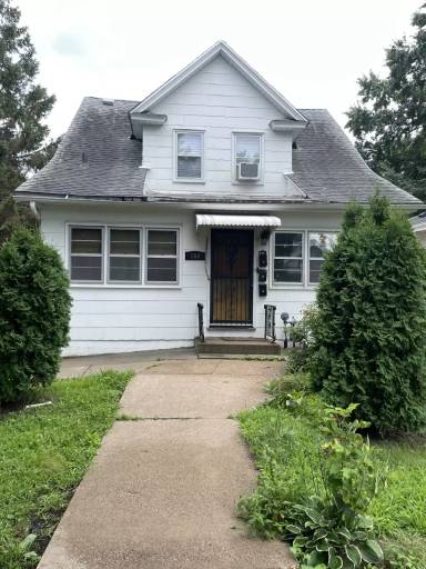 Main picture of 766 Minnehaha Ave W