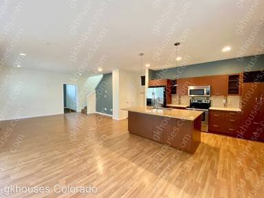 Main picture of 9811 Dunning Cir