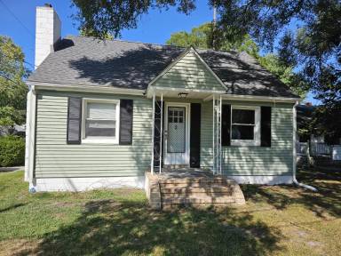 Main picture of 501 E College Ave