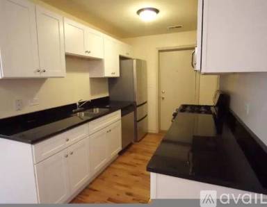 Main picture of 1311 W Leland Ave