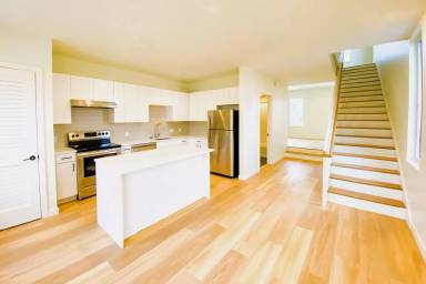 Main picture of 748 Tyler St