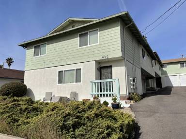 Main picture of 435 Stimson Ave