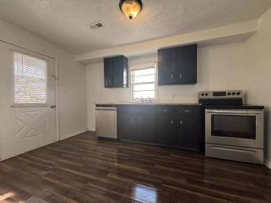 Main picture of 1315 N Marion Ave