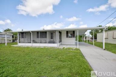 Main picture of 3523 SE 35th Ave