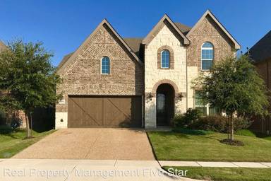 Main picture of 2875 Nottingham Dr