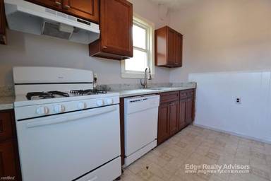 Main picture of 12 Langley Rd