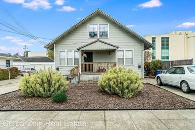 Main picture of 422 Joaquin Ave